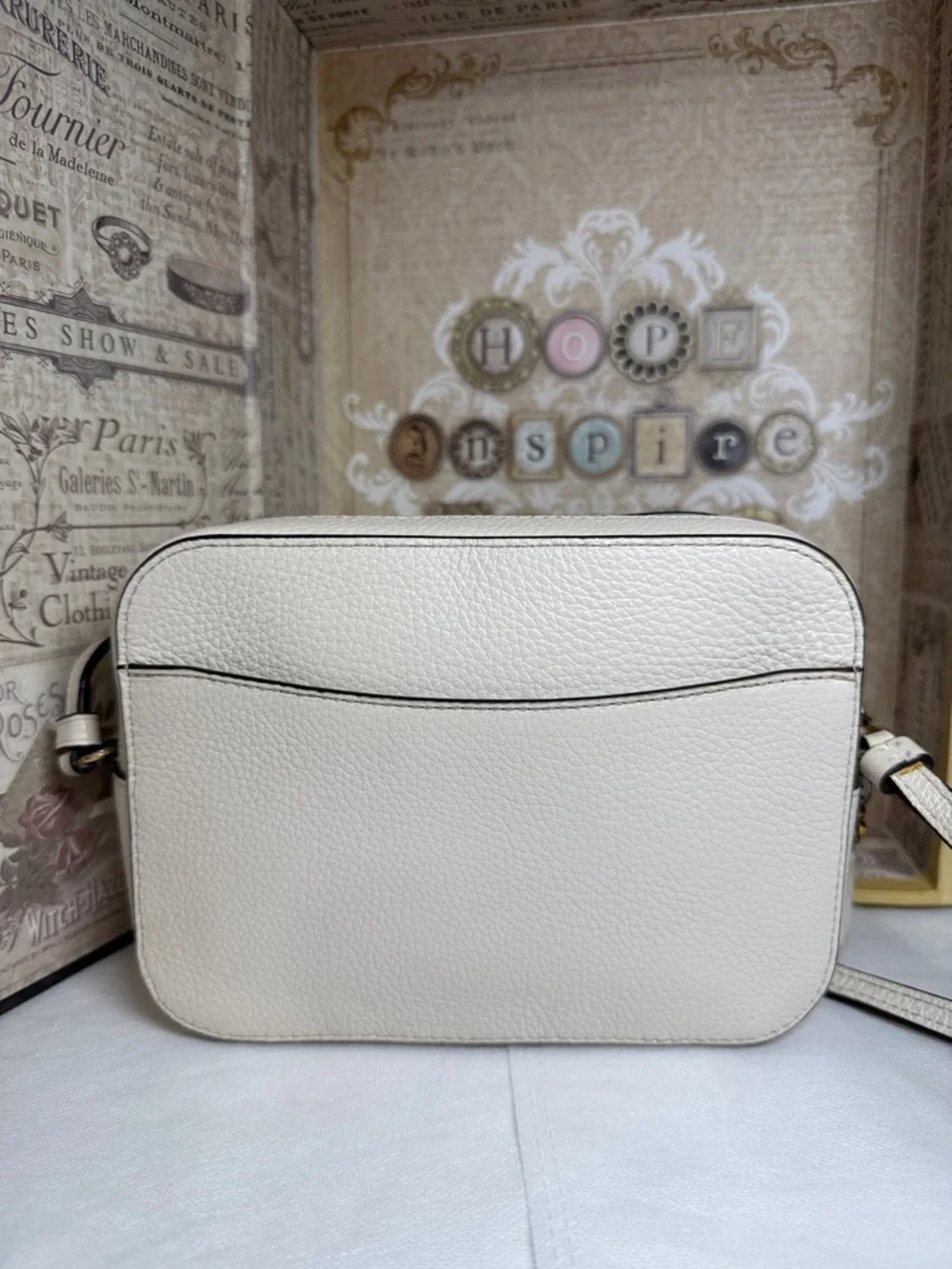 Coach Jamie Camera Crossbody Bag Chalk White Pebble Leather Gold Accents EUC - Picture 5 of 14